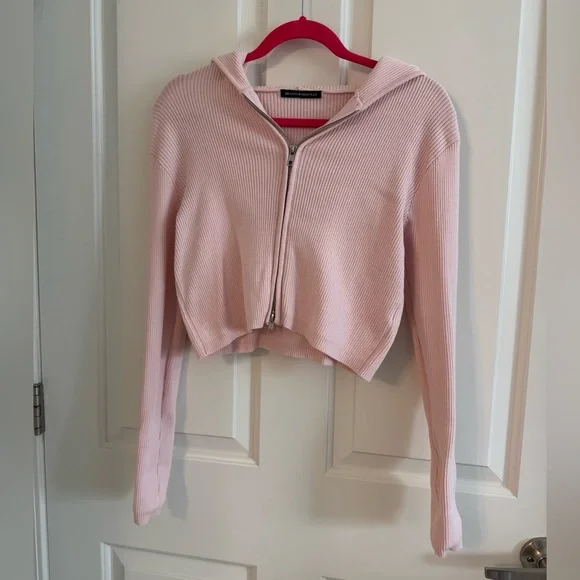 Brandy Melville Zip Up - Picture 1 of 2